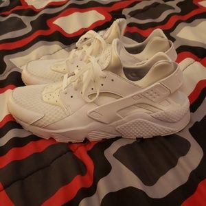 Gently Used Men's Huaraches